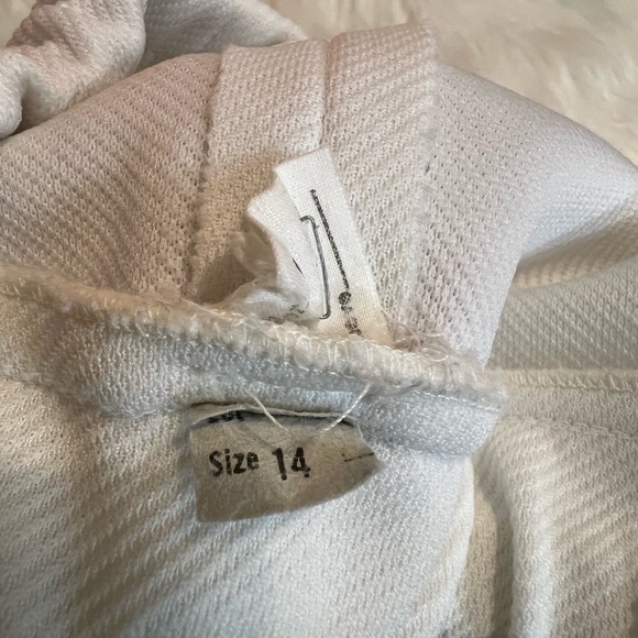 VINTAGE 2 Piece Western Embroidered Rose Set (Button-Up + Flare Pant) Beyonce - Picture 14 of 14